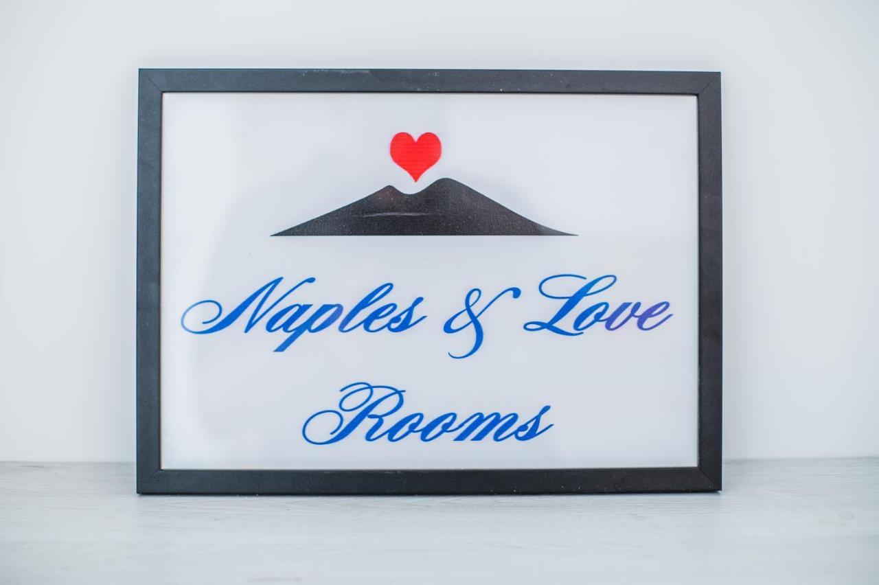 Naples & Love Rooms เนเปิลส์ ภายนอก รูปภาพ